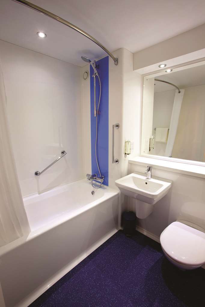 Travelodge Norwich Central Habitación foto